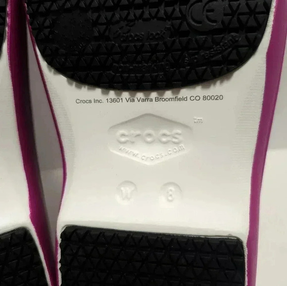 CROCS Lisa Frank Neria Womens Clogs Size 8 Multi Colored Cheetah Print - Picture 8 of 8